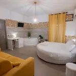 Seta Bed & Breakfast 4*