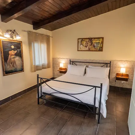 Couette-café Seta 4*