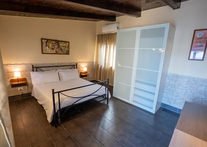 Bed & Breakfast Seta Giardini-Naxos